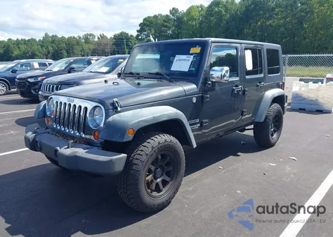 2010 Jeep Wrangler Unlimited Sport z USA, uszkodzony, nr VIN 1J4BA3H19AL121852